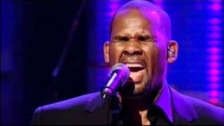 R Kelly at Jools Holland May 3rd 2011 [upl. by Naillil]