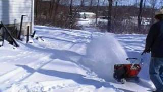 TORO SNOWBLOWER model S 620 6inches of snow [upl. by Heppman]