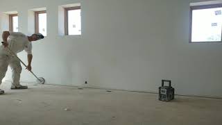 Sanding Painted walls between coats [upl. by Frederica]