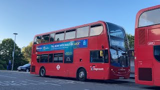 FRV Stagecoach London Route 275 St James Street  Barkingside Enviro400 10118 LX12 DDK from T [upl. by Avehstab933]