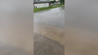 Killeen residents turn to 6 News after streets flood [upl. by Mauceri]