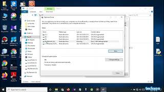 How to Optimize and Defragment External Hard Disk Drives in Windows 10 [upl. by Rokach]