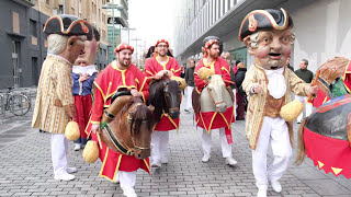 Gigantes de Pamplona San Saturnino 2017 iruñeko erraldoien kalejira [upl. by Atinuahs522]