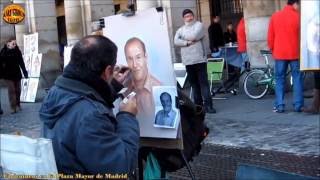 Caricaturas en la Plaza Mayor de Madrid pintores autorizados [upl. by Fabria]