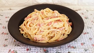 Espaguetis a la carbonara con nata SIN huevo  Receta de pasta FÁCIL y sabrosa [upl. by Aihset715]