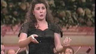 Cecilia Bartoli 1994  From quotLa Sonnambulaquot Bellini [upl. by Neirol]