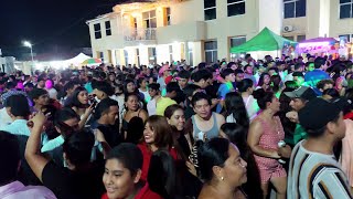 Bailecito 💃 🕺 en la Plaza de San Benito Petén [upl. by Cowie408]