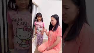 Mom helps kid get her lollipop 🤣👧🏻❤️✅🥰🚀🍭🌈🚀😎 [upl. by Les]