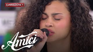 Amici 23  Martina  Addicted to You [upl. by Camp]