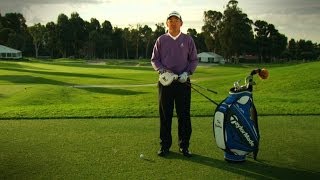 PGA Professional tips on playing No 10 at Riviera Country Club [upl. by Neeroc]