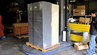 2007 LANTECH Q300 STRETCH WRAPPERPALLET WRAPPER WITH SCALE AND DRIVEUP RAMP [upl. by Bennett]