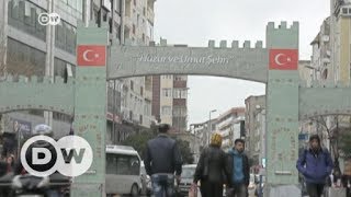 Spannungen zwischen Türken und Syrern in Istanbul  DW Deutsch [upl. by Attenreb]