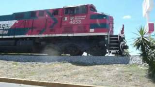 FXE 4653 DGDTO train pacingwmv [upl. by Rosario]