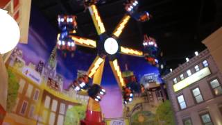 Wahana quotVertigoquot di Trans Studio Bandung [upl. by Latsryc]